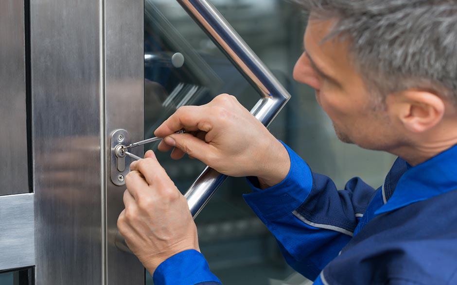 ouvrir une porte fermée à clé Puteaux