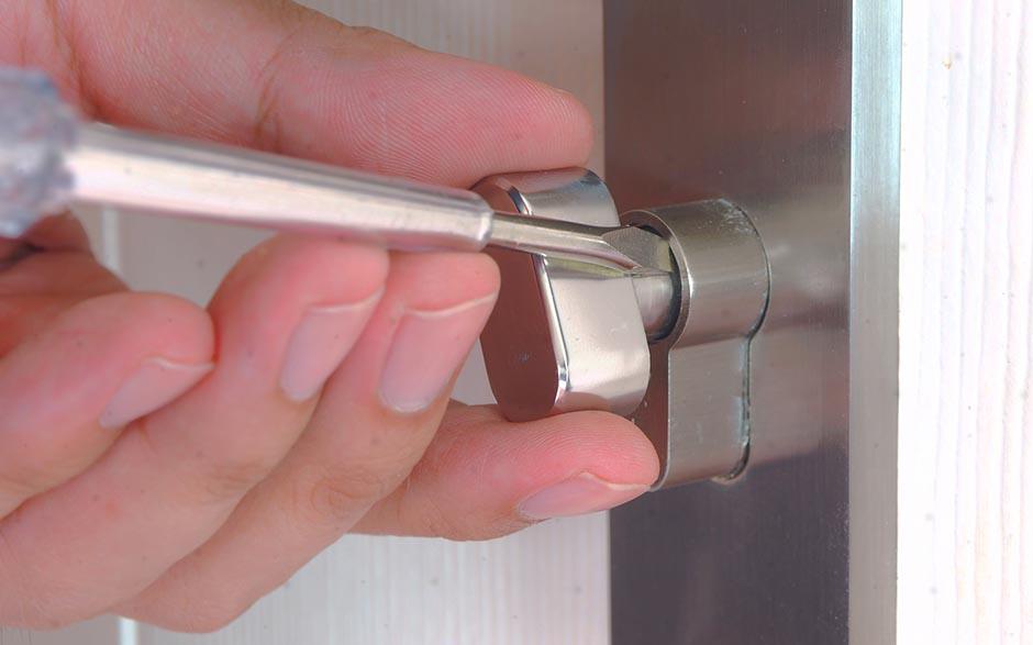 ouvrir une porte fermée à clé Puteaux