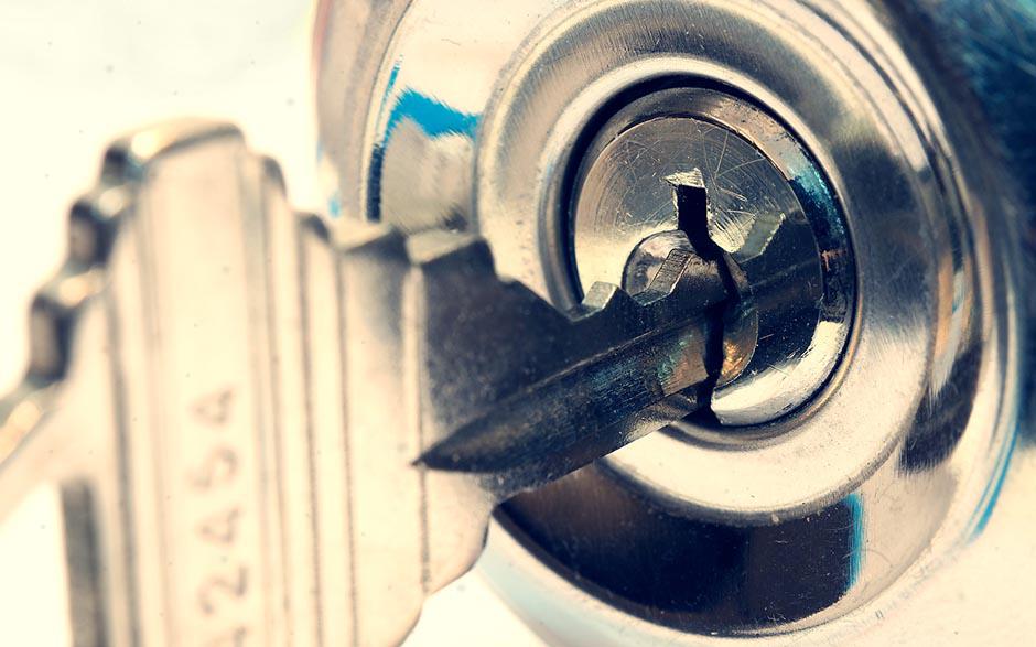 comment ouvrir une porte sans clef Maisons-Laffitte